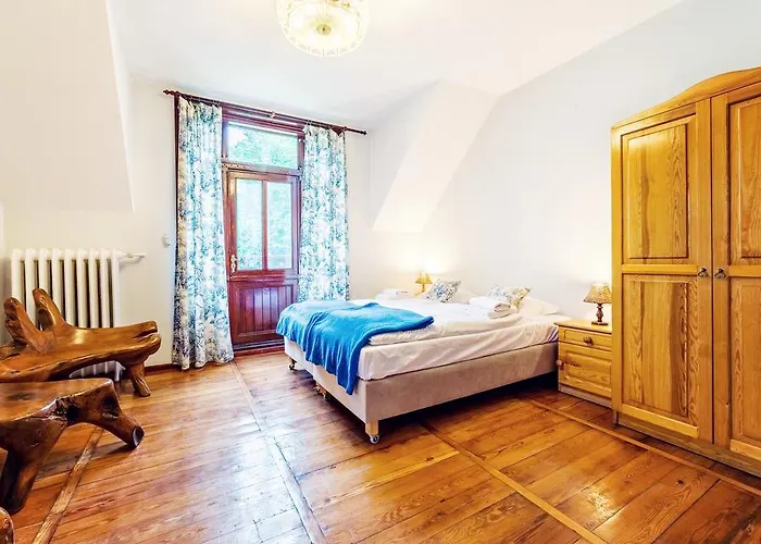 Konukevi Everysky - Grota 3*