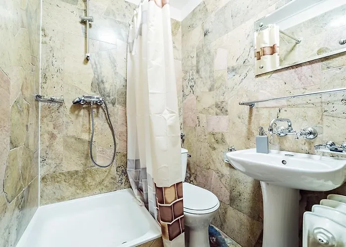 Konukevi Everysky - Grota 3*